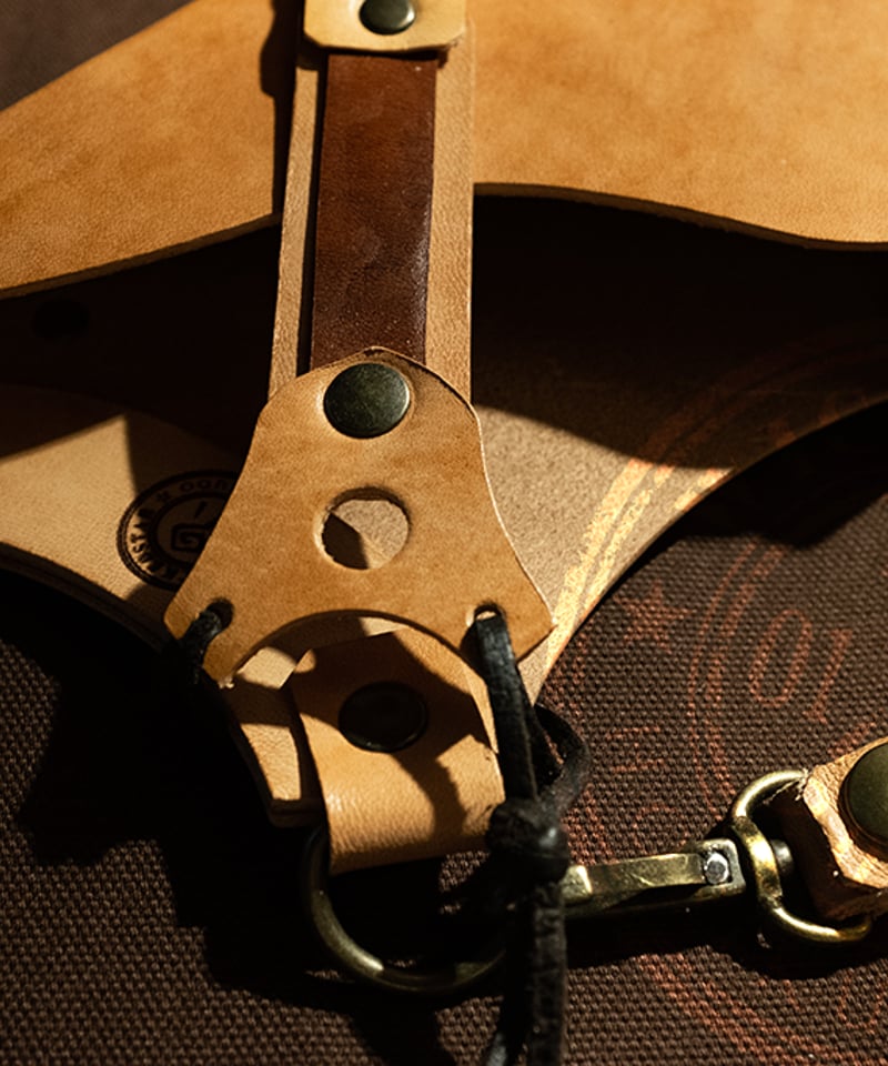 ほしくず堂様「リーフホルスター」 | 箱の中のお店・公式通販