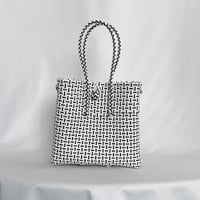 【9月7日(月)〜9月11日(金)発送】 Gummy Bag No.4 (Size: S) _Dragon Fruit