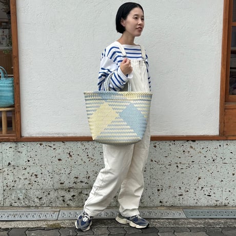 【9月28日(月)〜10月2日(金)発送】 Mekearibag No.28 (Size: L) _Yasashii Blue × Butter