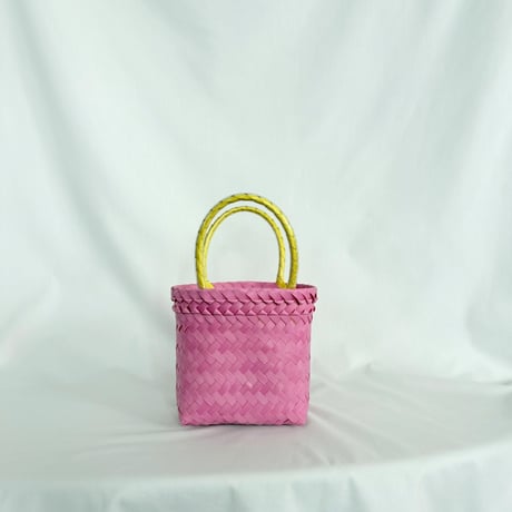 CATEGORY XS | MEKEARISA