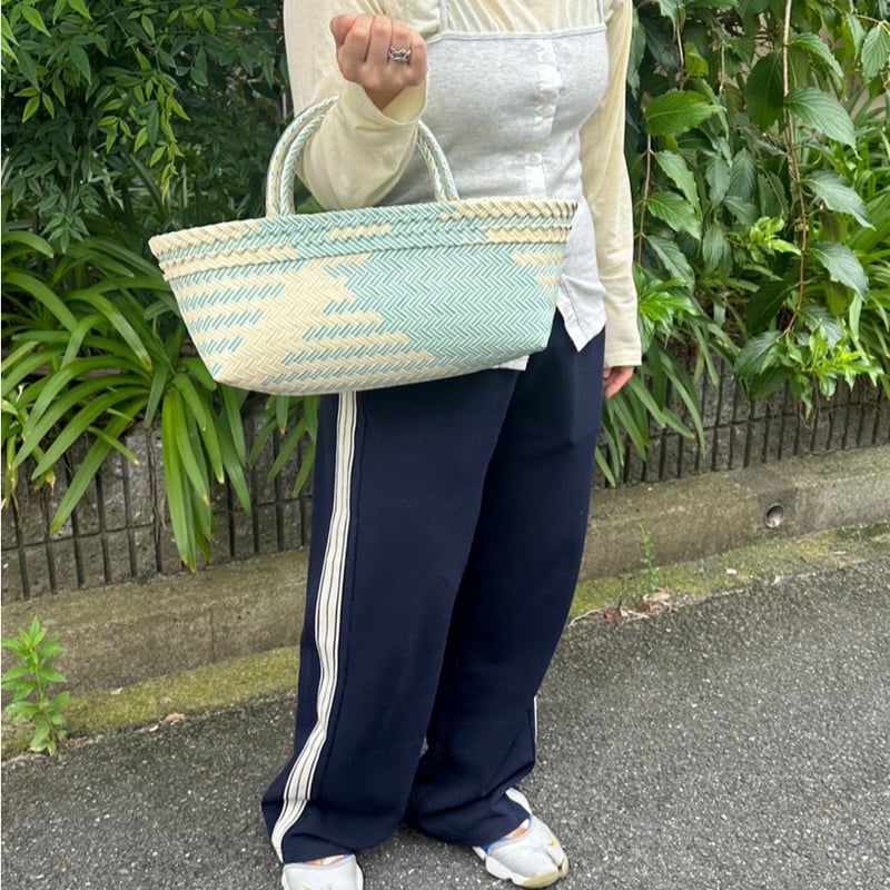 2月24日(火)〜2月27日(金)発送】 Mekearibag BOUQUET(cross)