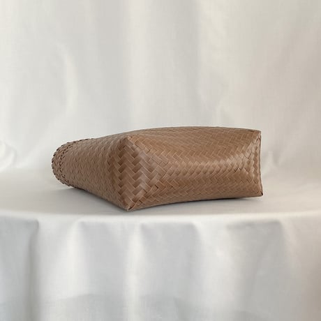 【8月10日(月)〜順次発送】 Mekearibag No.24 (Size: M) _ Mocha Brown