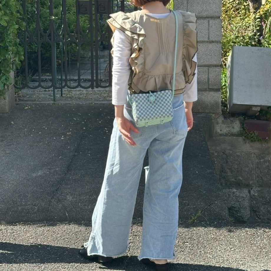 6a057812c41f4efbdf0ebba2