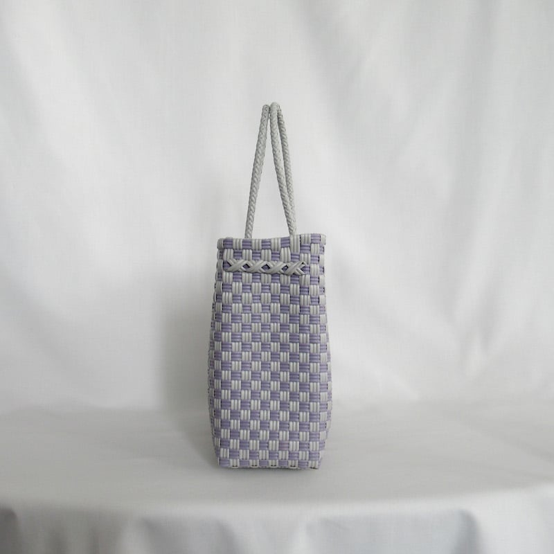 メケアリサ Gummy Bag 新色　Lサイズ 肌触りがいい CATEGORY L | MEKEARISA バッグ - バッグ