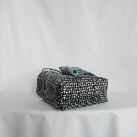 【6月8日(月)〜6月12日(金)発送】 Bag×Handkerchief［E］Gummy bag (Size : S) _Black×Silver