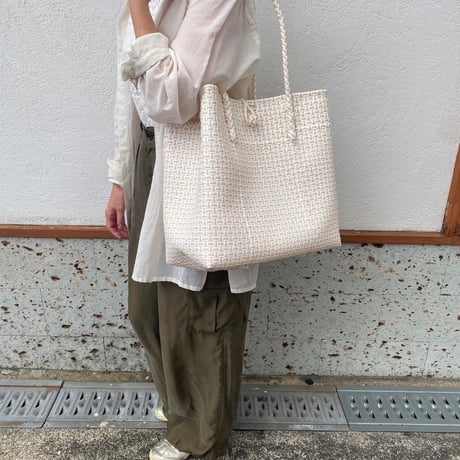 【9月28日(月)〜10月2日(金)発送】 Gummy Bag No.21 (Size: L) _Almond Pudding (soft)