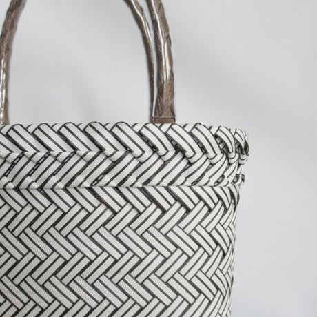 【7月13日(月)〜7月17日(金)発送】 Mekearibag No.20 (Size: XS) _Mie