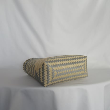 【6月22日(月)〜6月26日(金)発送】 Mekearibag No.18 (Size: M) _Tofa (cross)