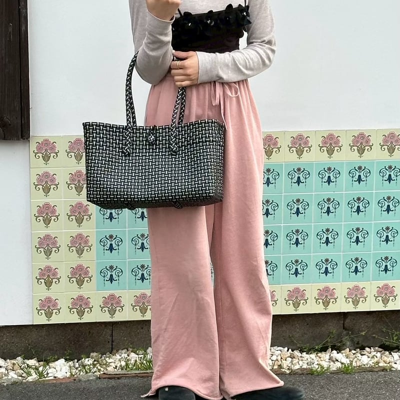 バッグ mekearisa Gummybag Boston ginpaku 🆕👜✨ BOSTON！ GummybagのMサイズと近しい容量ながら、横長