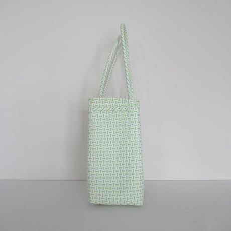【11月2日(月)〜11月6日(金)発送】Gummy Bag  No.201 (Size: M) _Pandan Coconut