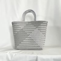 【6月22日(月)〜6月26日(金)発送】 Mekearibag No.23 (Size: L) _Kurogoma Tofu (cross)