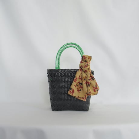 mekearisa 　メケアリバックxs　パウダーブルー・ピンク　新品 mekearisa メケアリバックxs パウダーブルー・ピンク 新品
