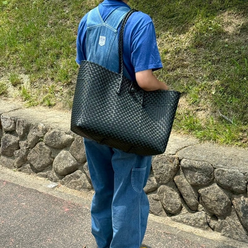 極美品【mekearisa メケアリサ】weekdaybag ウィークデイ 黒 9月1日(月)〜9月5日(金)発送】 ALLDAY BAG No.4 _Midnight B