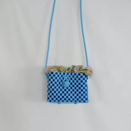 mekearisa メケアリサ　Gummy bag M クイーンズブルー mekearisa メケアリサ Gummy bag M クイーンズブルー