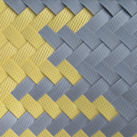 【9月28日(月)〜10月2日(金)発送】 Mekearibag No. 29 (Size: L) _Yellow Silver (cross)