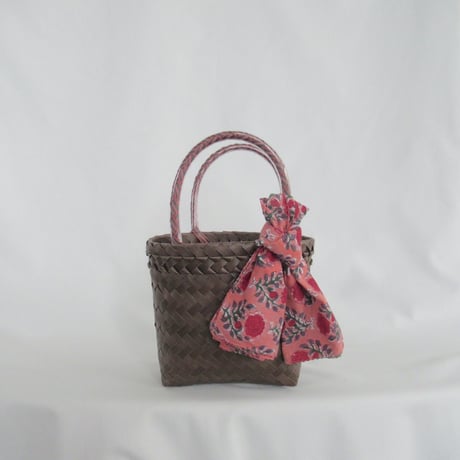 こちら、専用です！！メケアリサ　ミルククレープ　グミバック Mサイズ こちら、専用です！！メケアリサ ミルククレープ グミバック M