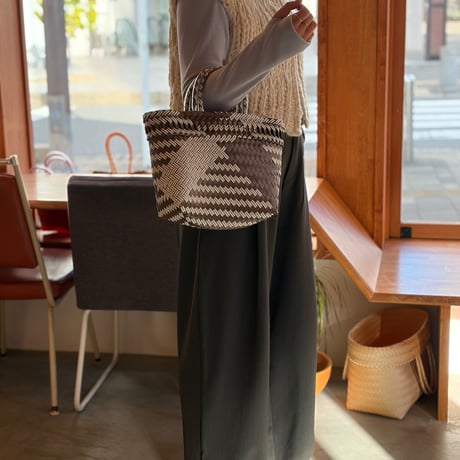 【6月8日(月)〜6月12日(金)発送】 Mekearibag No.6 (Size: S) _Mocha Brown × Gomashio