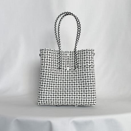 【7月27日(月)〜7月31日(金)発送】  Gummy Bag No.1 (Size: S) _Dragon Fruit