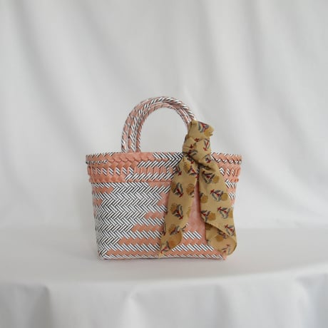 【6月22日(月)〜6月26日(金)発送】 Bag×Handkerchief［D］Mekearibag (Size : S) _ Peach × Gomashio