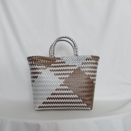 こちら、専用です！！メケアリサ　ミルククレープ　グミバック Mサイズ こちら、専用です！！メケアリサ ミルククレープ グミバック M