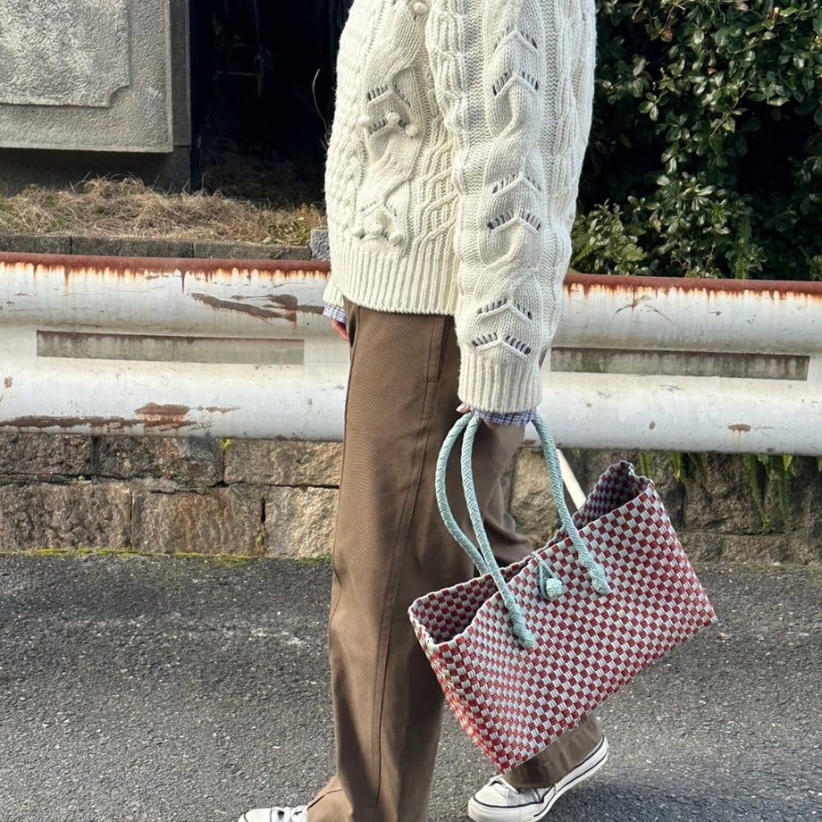 677f3b16a6f4f8036c17d853