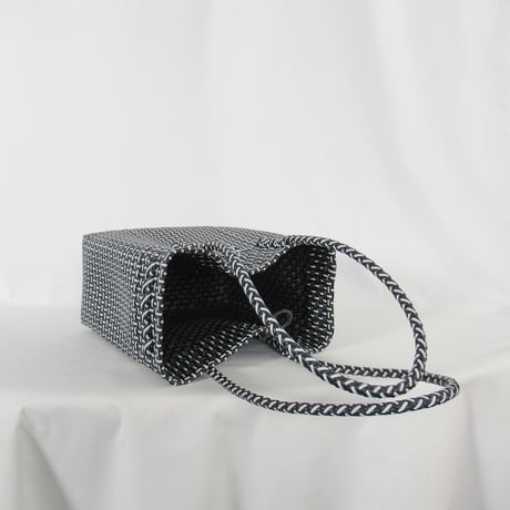 【6月8日(月)〜6月12日(金)発送】 Gummy Bag No.17 (Size: M) _Caviar Black