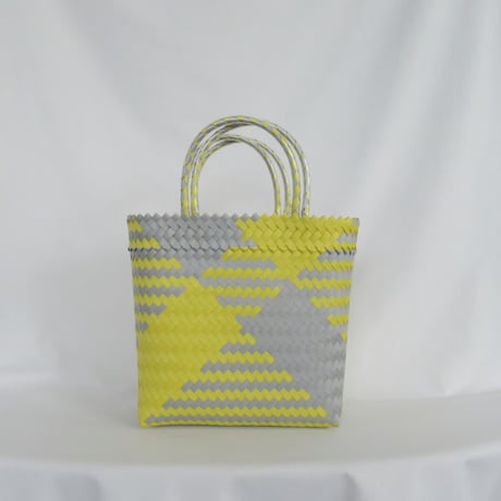 【7月13日(月)〜7月17日(金)発送】 Mekearibag No.35 (Size: M) _Yellow Silver (cross)