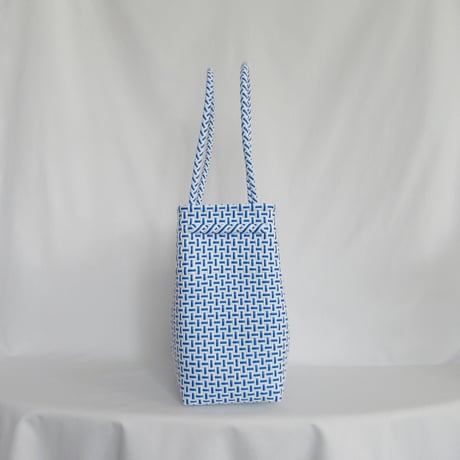【6月8日(月)〜6月12日(金)発送】 Gummy Bag No.16 (Size: M) _Blue × White