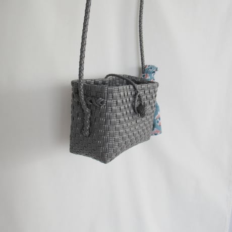 【6月22日(月)〜6月26日(金)発送】 Bag×Handkerchief［H］Hello bag _ Dim Gray