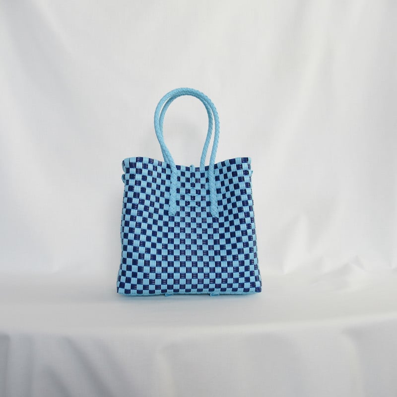 mekearisa メケアリサ　Gummy bag M クイーンズブルー mekearisa メケアリサ Gummy bag M クイーンズブルー