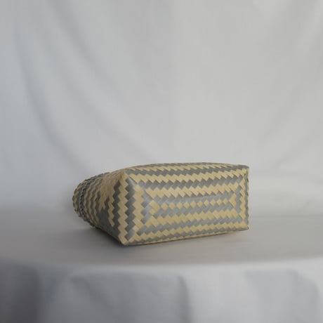 【7月13日(月)〜7月17日(金)発送】 Mekearibag No.32 (Size S) _Tofa(cross)