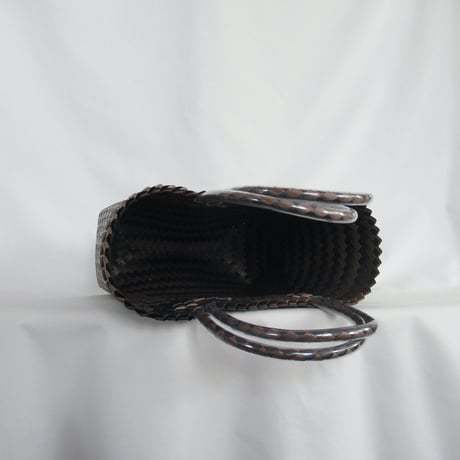 【10月13日(火)〜10月16日(金)発送】 Mekearibag No.21 (Size: M) _Aged Wood (cross)
