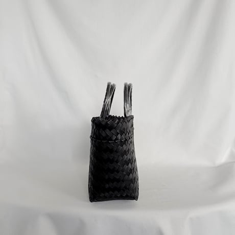 【8月10日(月)〜順次発送】 Mekearibag No.11 (Size: S) _Sumi Black