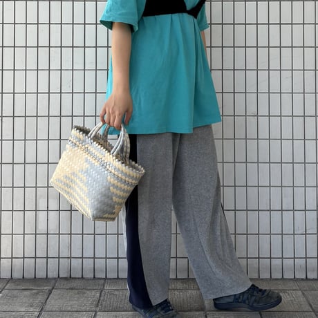 【8月24日(月)〜8月28日(金)発送】  Mekearibag No.15 (Size S) _Tofa(cross)