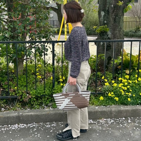 【6月8日(月)〜6月12日(金)発送】 Mekearibag BOUQUET(cross) No.1 _Mocha Brown × Gomashio