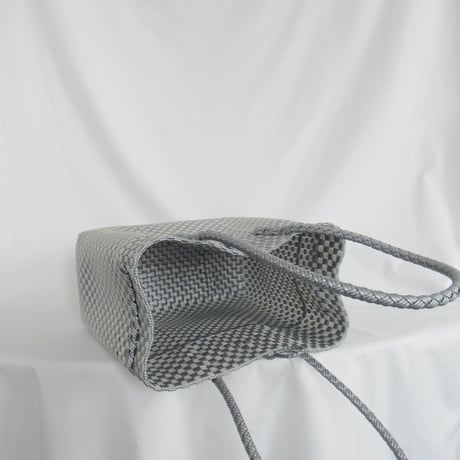 【6月15日(月)〜6月19日(金)発送】 Gummy Bag No.22 (Size: L) ' gingham ' _Silver Obscura