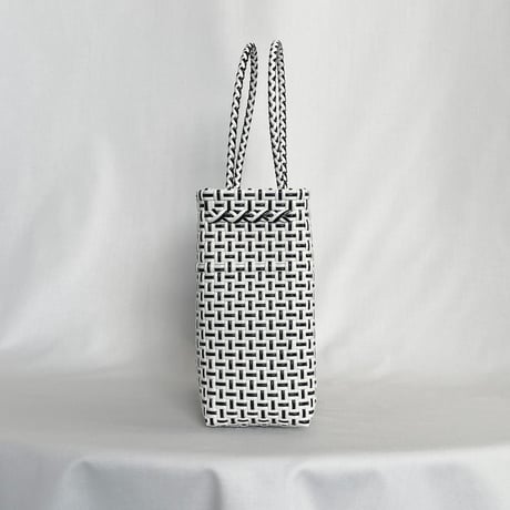 【7月27日(月)〜7月31日(金)発送】  Gummy Bag No.1 (Size: S) _Dragon Fruit