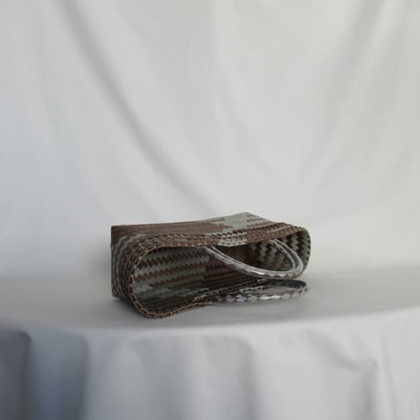 【6月8日(月)〜6月12日(金)発送】 Mekearibag BOUQUET(cross) No.10 _Mocha Silver