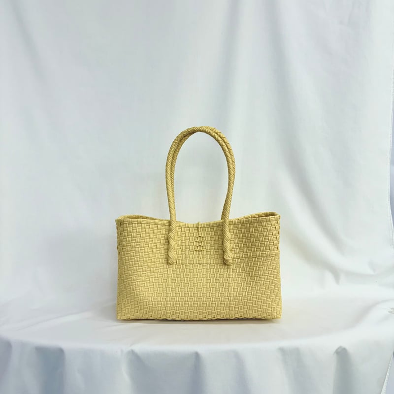 メケアリサ　BOSTON BAG No.4 _ Custard 7月13日(月)〜7月17日(金)発送】 BOSTON BAG No.3 _ Custard