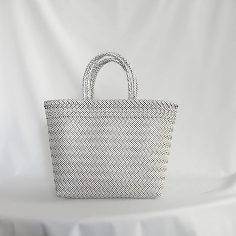 mekearisa バッグ　　mサイズ CATEGORY M | MEKEARISA