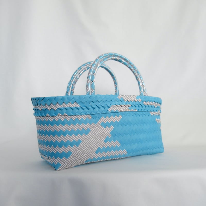 MEKEARISA ホワイト かごバッグ　ブーケ Mekearibag MEKEARISA ホワイト かごバッグ ブーケ Mekearibag 2025年最新