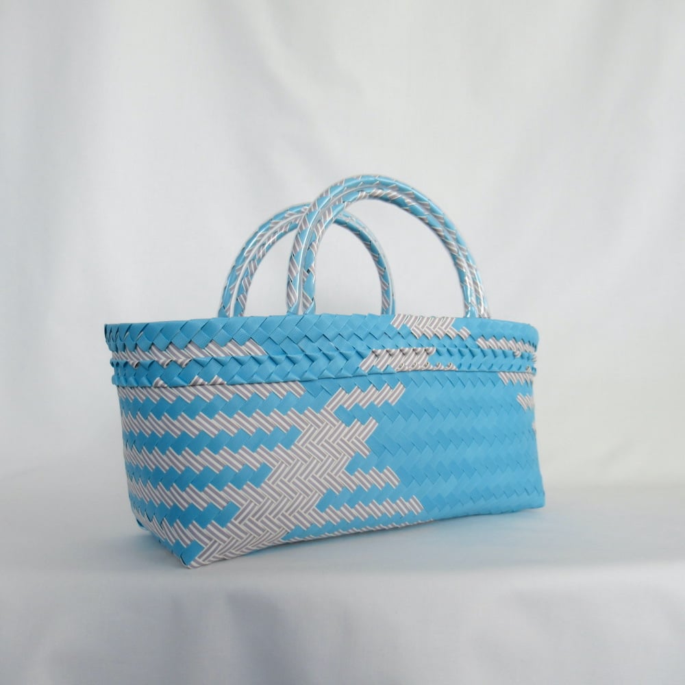 8月12日(火)〜8月22日(金)発送】 Mekearibag BOUQUET(cross)