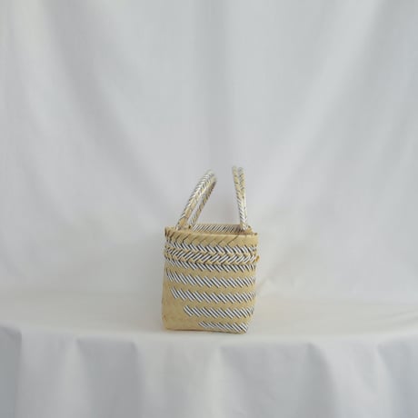 【6月15日(月)〜6月19日(金)発送】 Mekearibag BOUQUET(cross) No.3 _Milk Tea × Gomashio