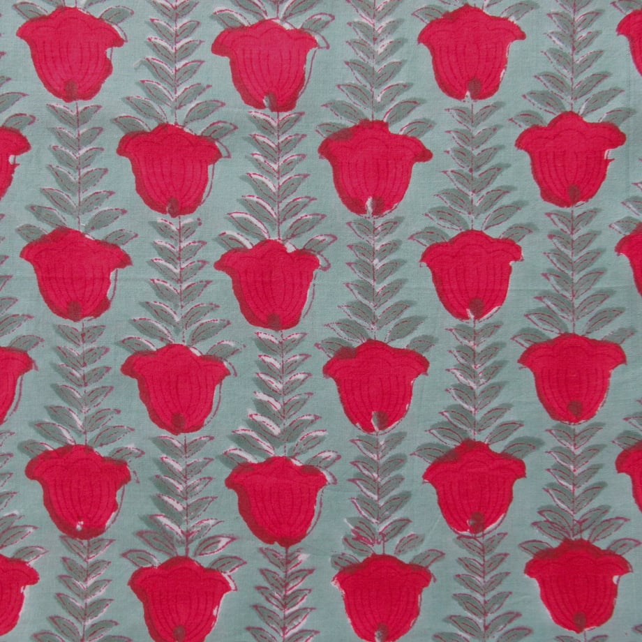 6904463b9b4c19334a0808bc
