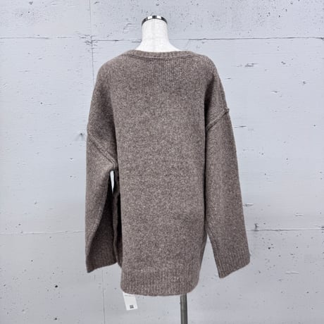 super big VN knit