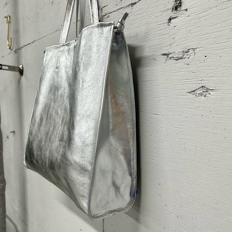 【blancle】M.LEATHER SQUEEZE BIG TOTE (silver)