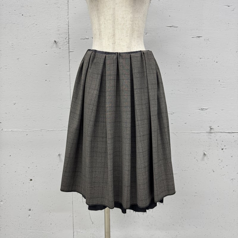 新品未使用OHESHIO PLEATS SKIRT MIDI PANTS OHESHIO □ PLEATS SKIRT MIDI PANTS ショートパンツ