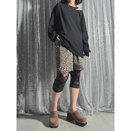 cut out long sleeve T