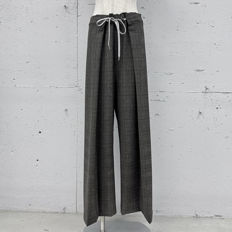 tuck wide pants