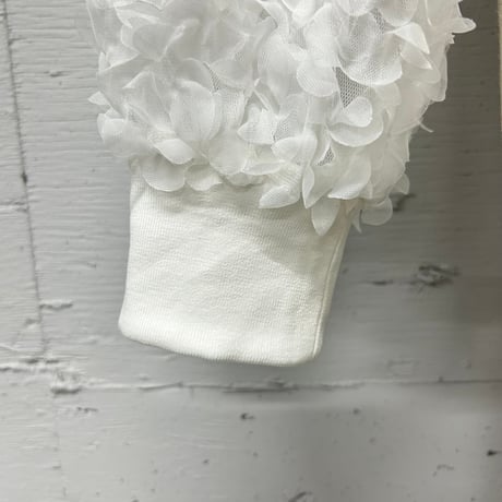 petal motif cropped pullover
